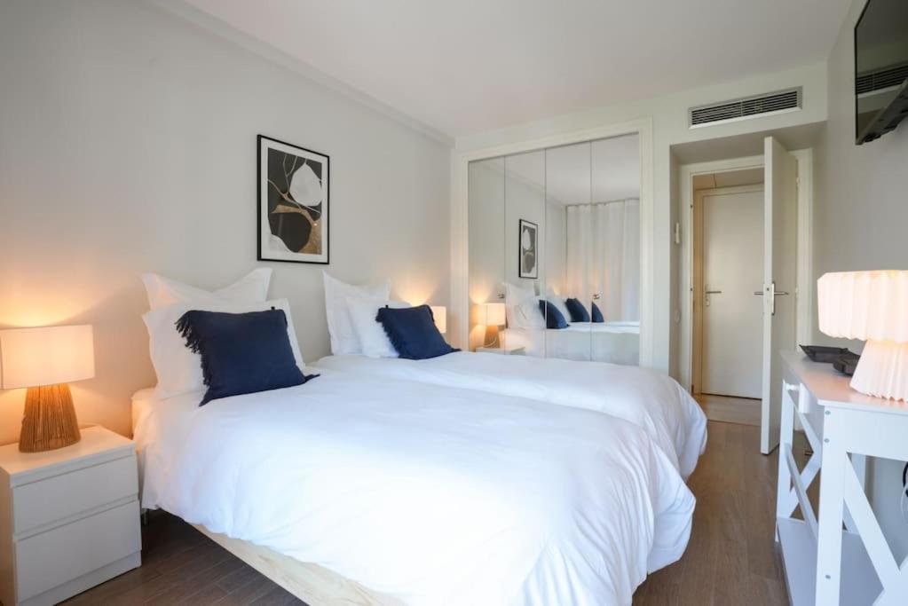 Apartment Diamant Bleu Et Piscine